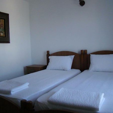 Casa Hora Hotell Suceava Exteriör bild